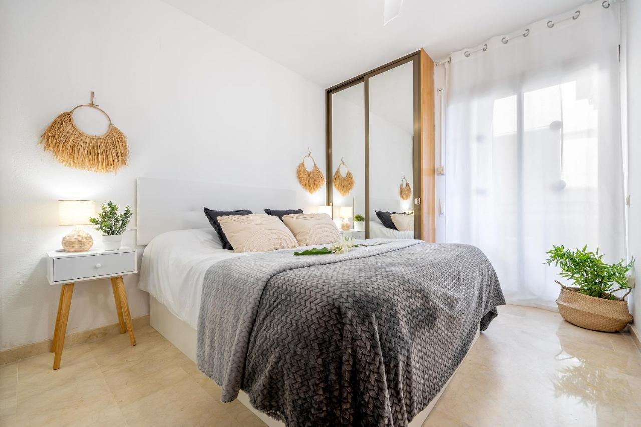Alea Rentals - Acquamarina La Pineda Zewnętrze zdjęcie